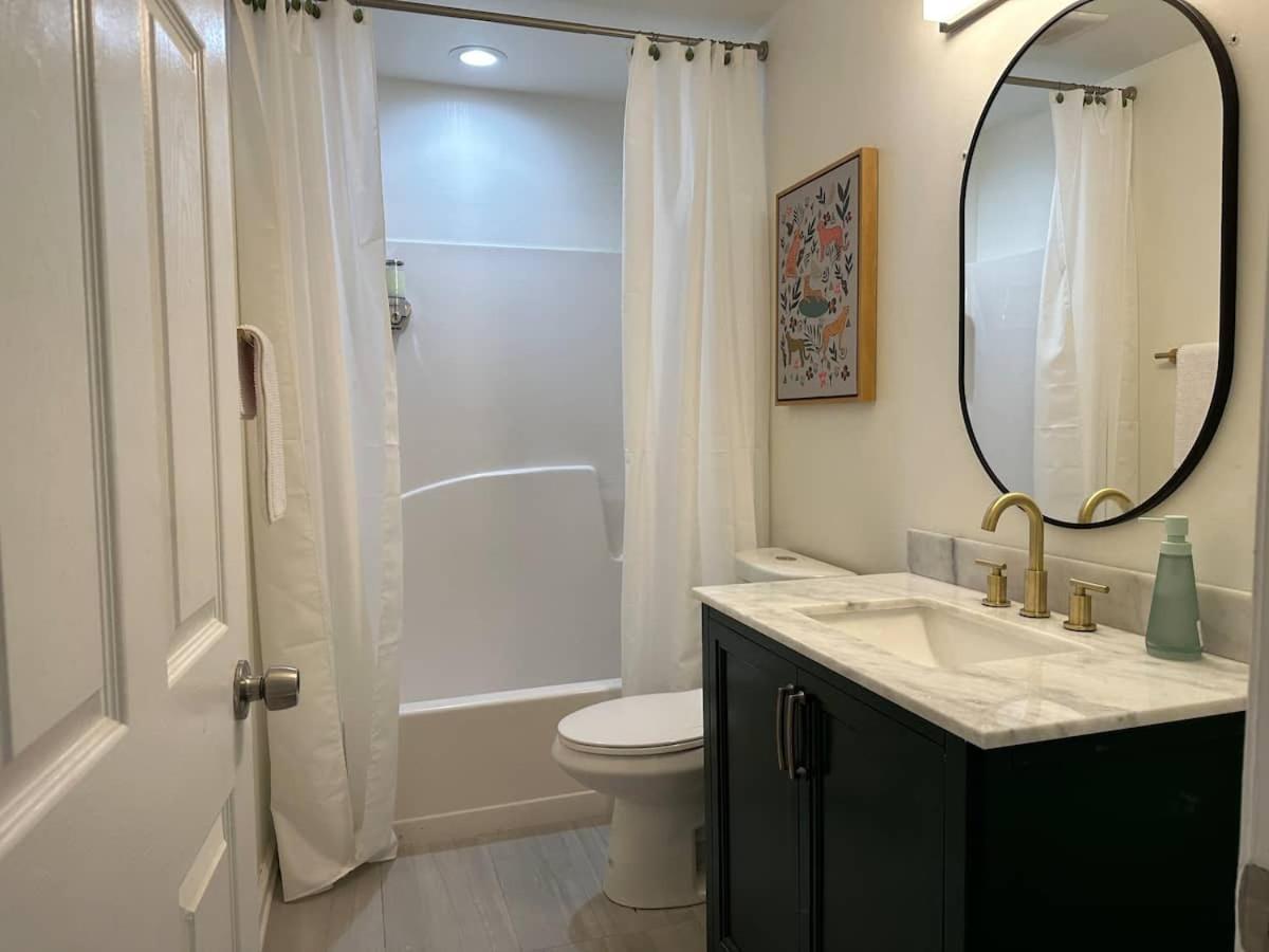 Vine City Home - Duplex - 3 Mins From Gwcc & Mercedes- Benz Stadium Atlanta Exteriér fotografie