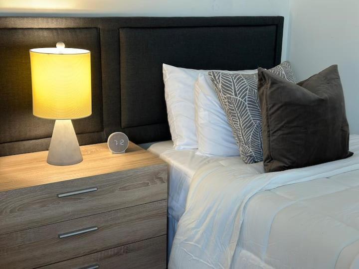 Vine City Home - Duplex - 3 Mins From Gwcc & Mercedes- Benz Stadium Atlanta Exteriér fotografie